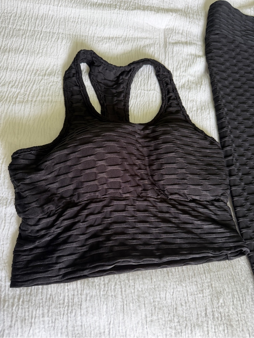 Black Women's Textured Leggings and Sports Bra Set - Picture 5 of 5